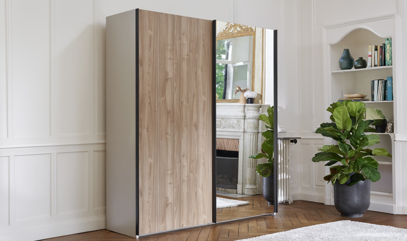 Armoire à Portes Coulissantes CELIO - 165x65x200 Cm - Blanc - Neuve Déballée