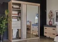 First_armoire-180