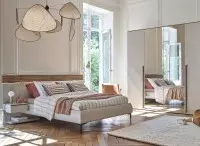 Toscane - chambre lit et armoire